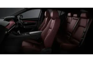 マツダ MAZDA3 FASTBACK