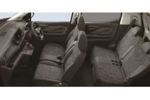三菱 eKクロス EV