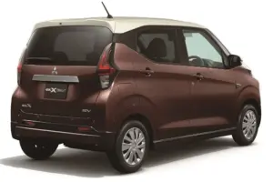 三菱 eKクロス EV