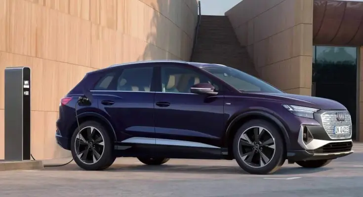 アウディ Q4 e-tron