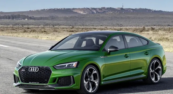 アウディ RS5 Sportback