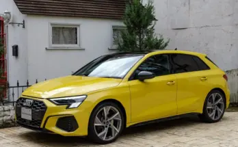 アウディ S3 Sportback