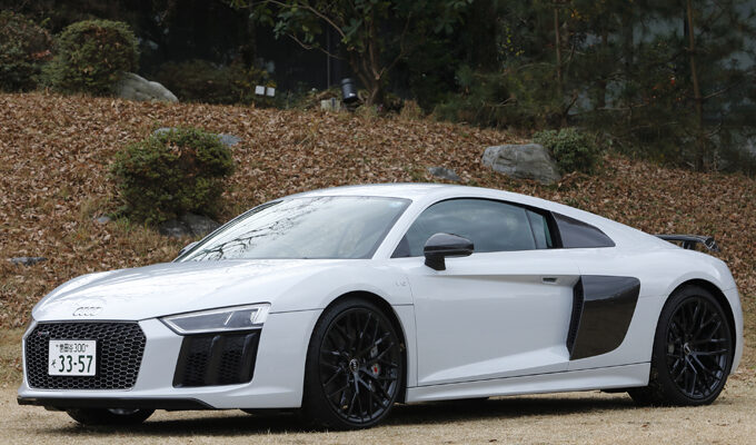 アウディ R8