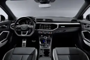 アウディ Q3 Sportback