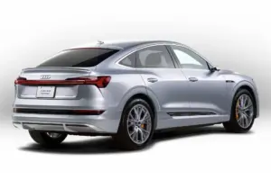アウディ e-tron Sportback
