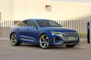 アウディ SQ8 Sportback e-tron