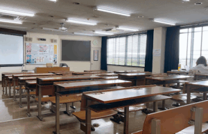 巻中央自動車学校