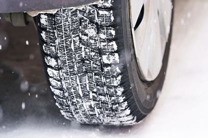 スタッドレスタイヤ